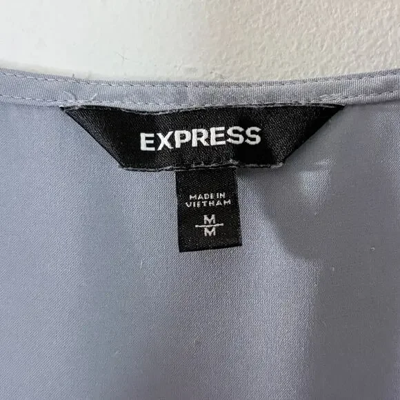 Express Women's Blouse Size M Gray Zipper V-Neck Cap Short Sleeve Silky Top - Picture 6 of 7